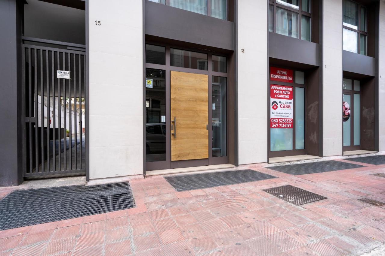 Twelve12 - Universita & Stazione Aparment Bari Exterior photo